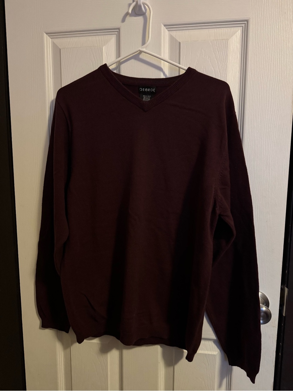 George Men's V-Neck Sweater in Deep Wine